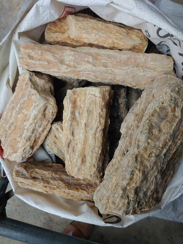 Damar Batu